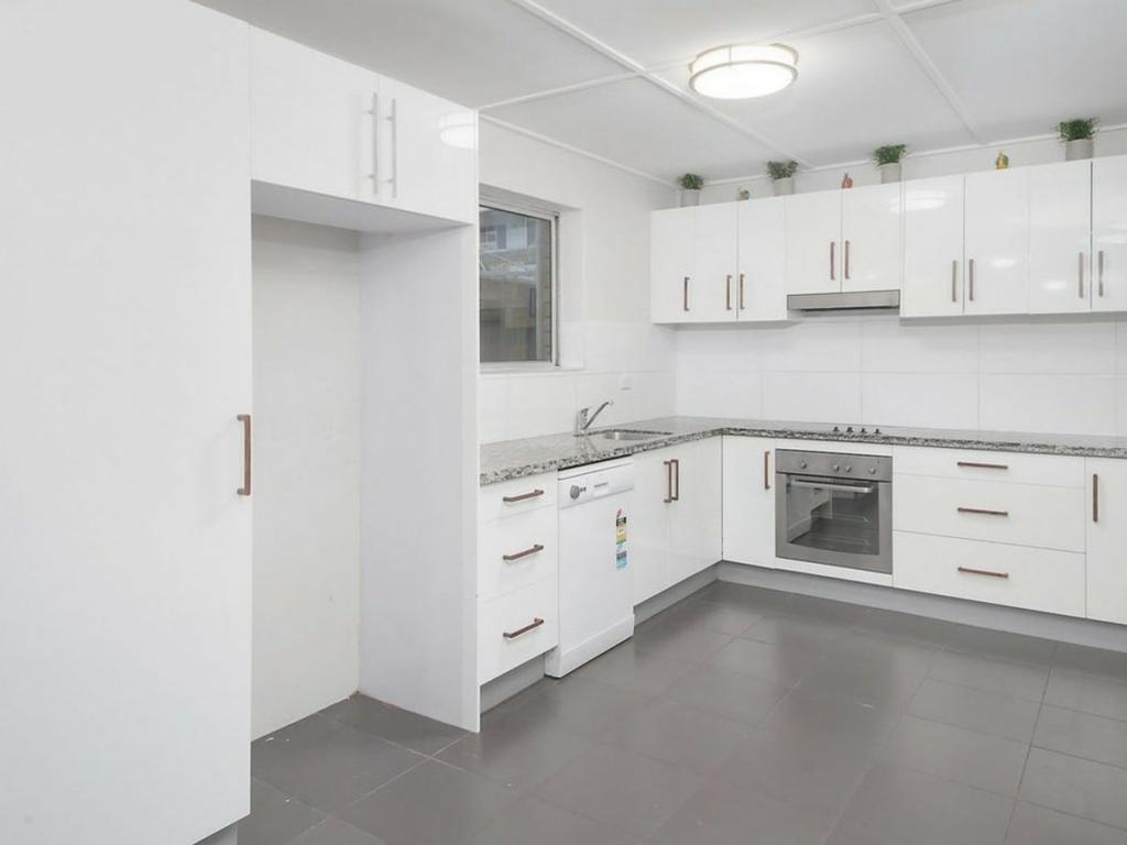 12 Kintore St, Annerley, QLD 4103