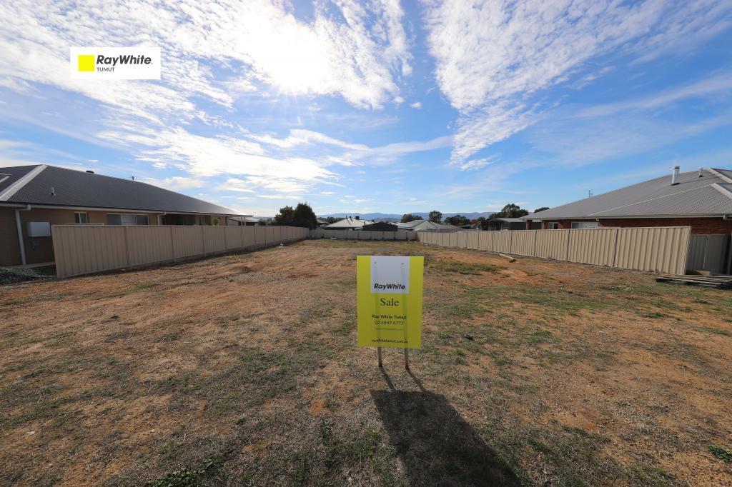 28 Jeffery Cct, Tumut, NSW 2720