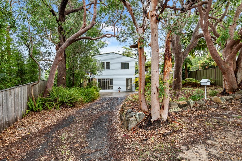 12 Hats St, Killcare Heights, NSW 2257