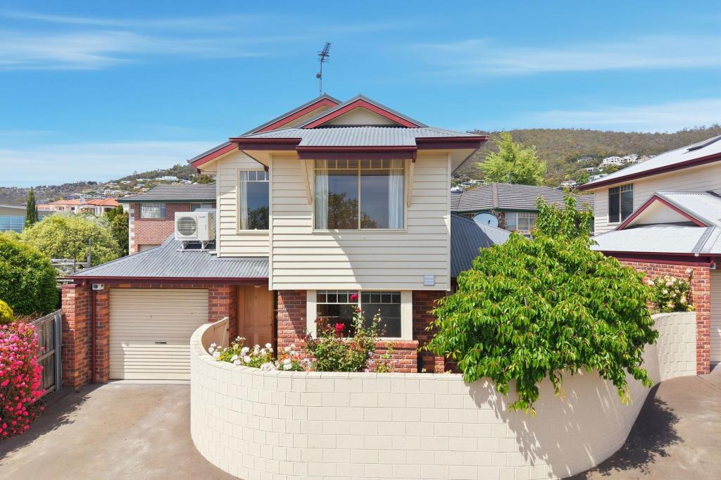 3/9 Rose Ct, Sandy Bay, TAS 7005
