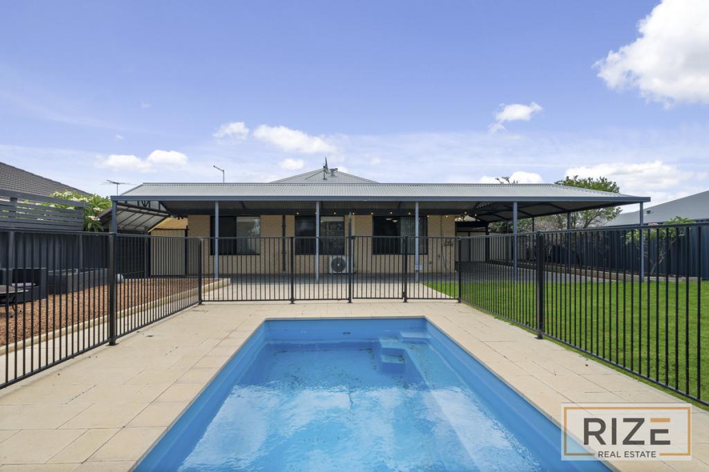 15 Ornata Bend, Banksia Grove, WA 6031