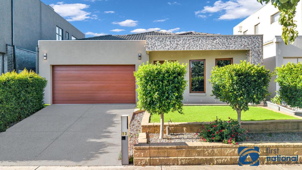 13 Dellamore Bvd, Greenvale, VIC 3059