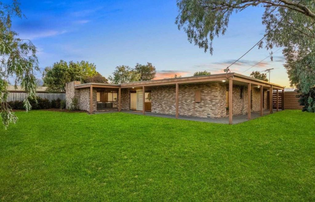 112 South Gippsland Hwy, Tooradin, VIC 3980