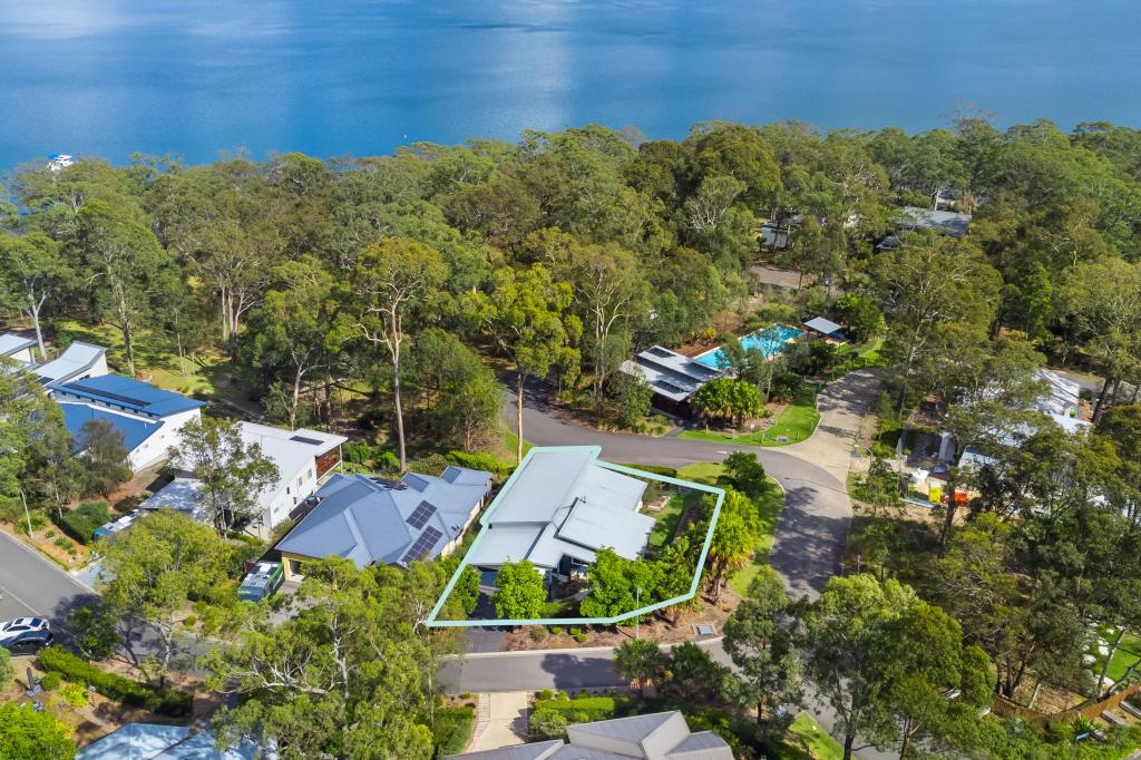 65 Lake Point Way, Murrays Beach, NSW 2281