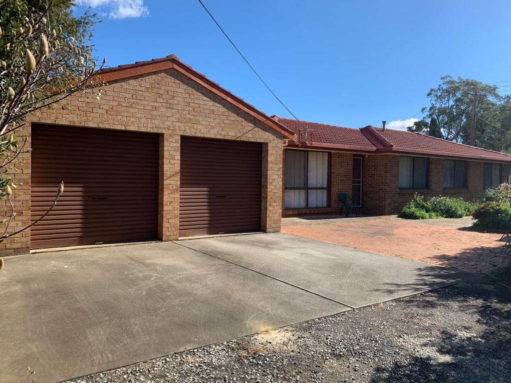 19 Henderson Ave, Mittagong, NSW 2575