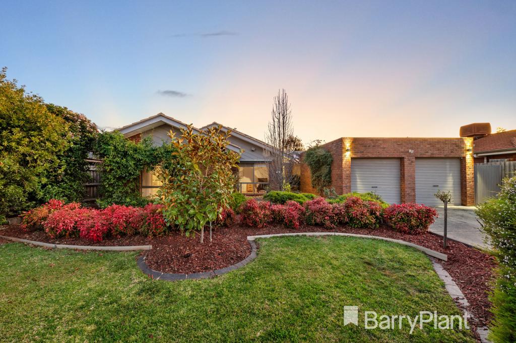 43 Stanley Cres, Brookfield, VIC 3338