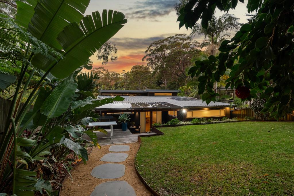 30 ELLESMERE RD, GYMEA BAY, NSW 2227