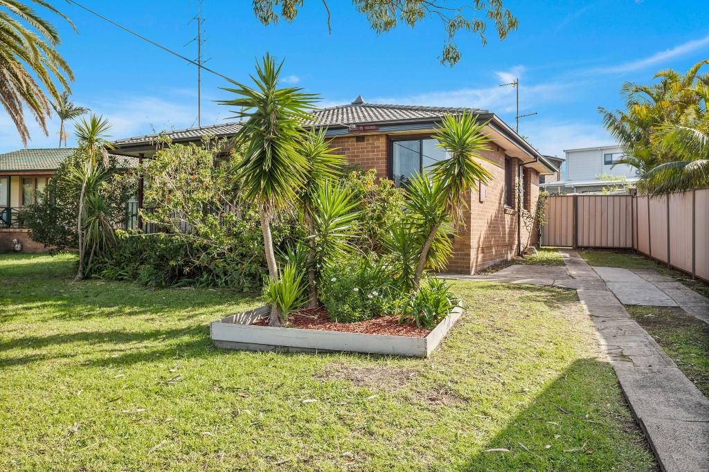 12 Chisholm St, Shellharbour, NSW 2529