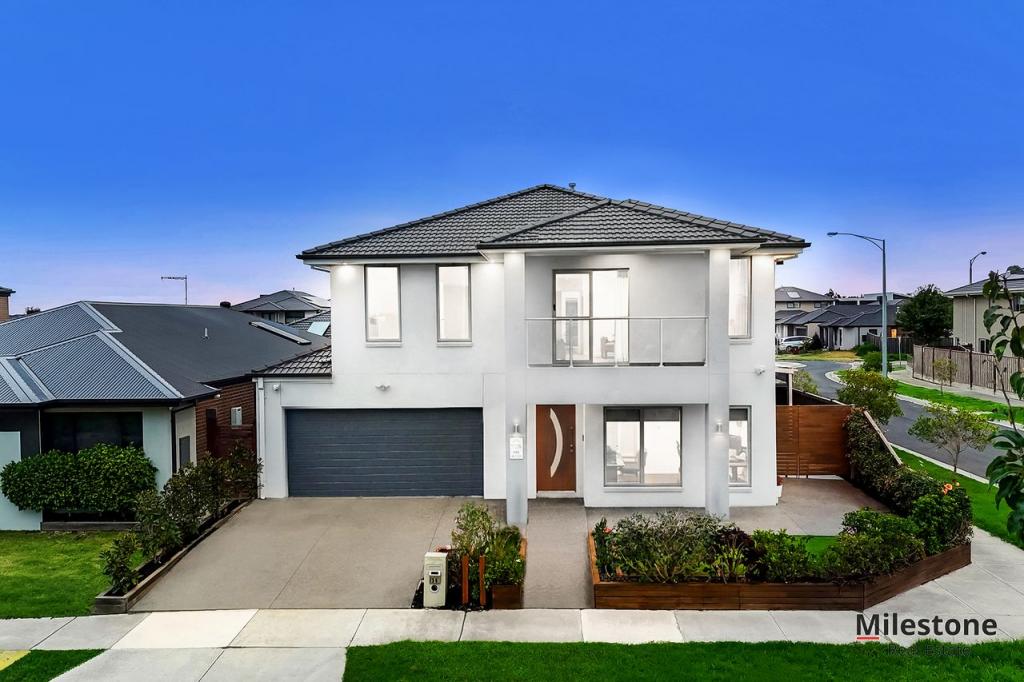 36 BALES RD, CRANBOURNE EAST, VIC 3977