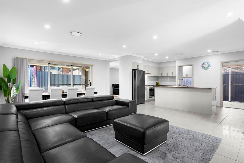 6 Bligh St, Riverstone, NSW 2765