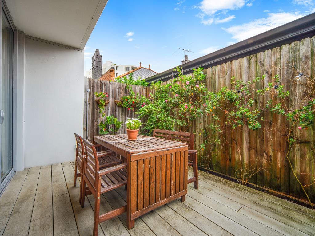 2/28 BONDI RD, BONDI JUNCTION, NSW 2022