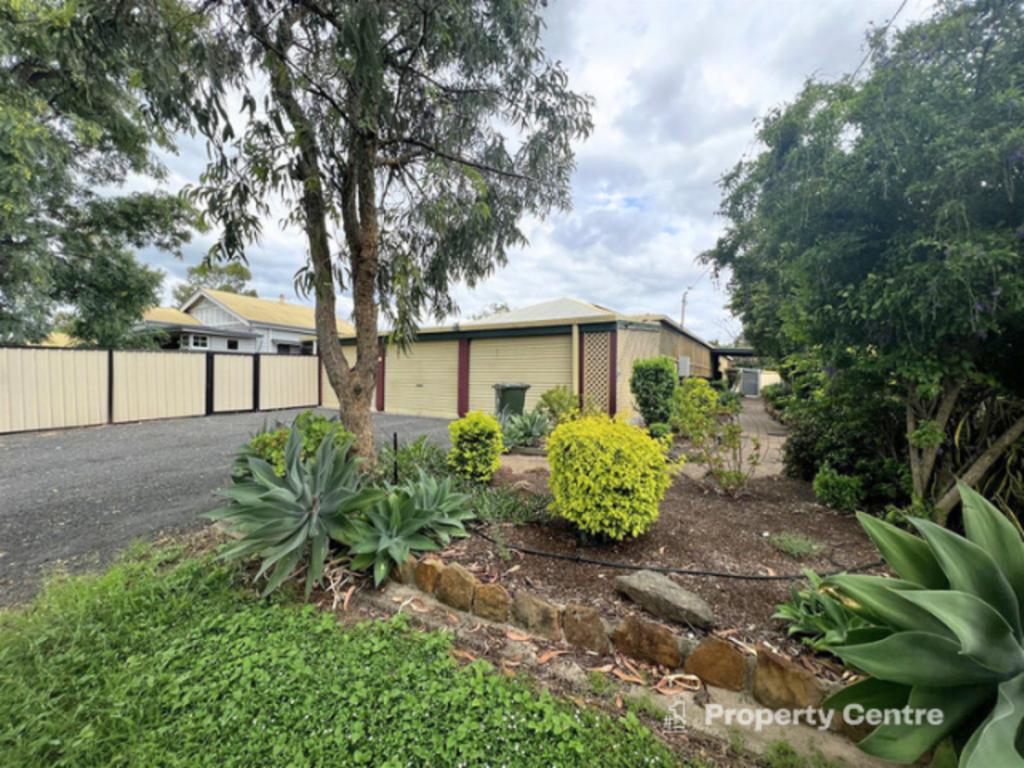 67 Charles St, Dalby, QLD 4405