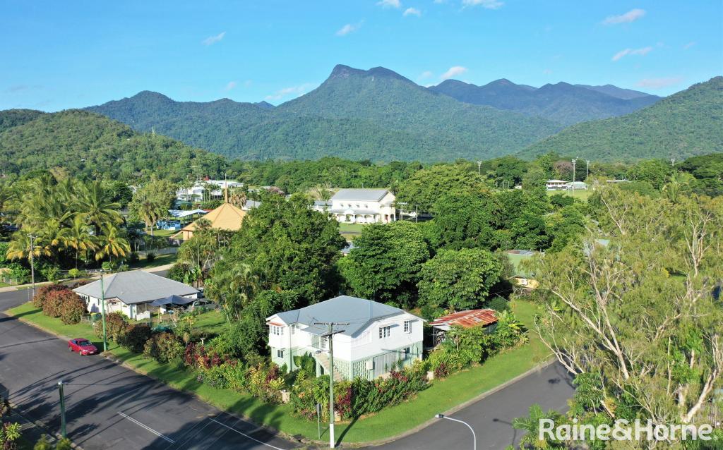 2 Mullavey St, Mossman, QLD 4873