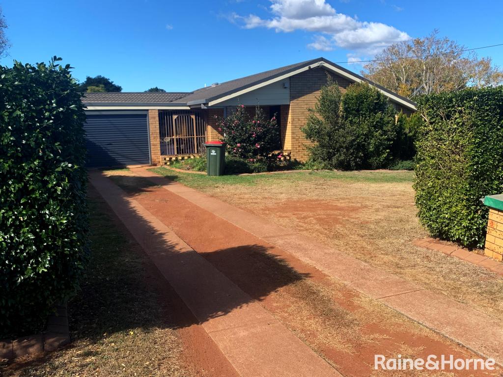 62 FISHER ST, KINGAROY, QLD 4610