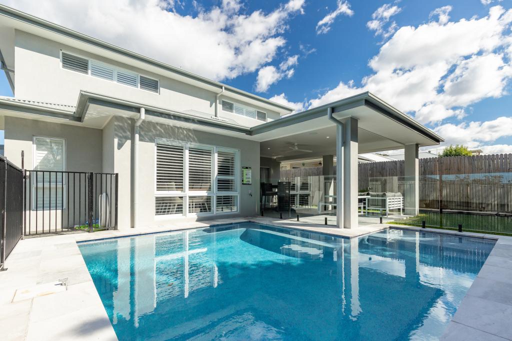 32 Shores Cres, Diamond Beach, NSW 2430