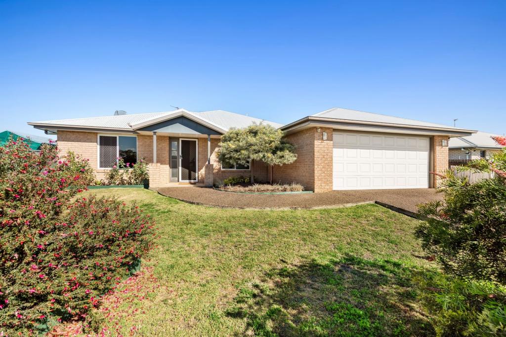 19 Diggers Dr, Dalby, QLD 4405