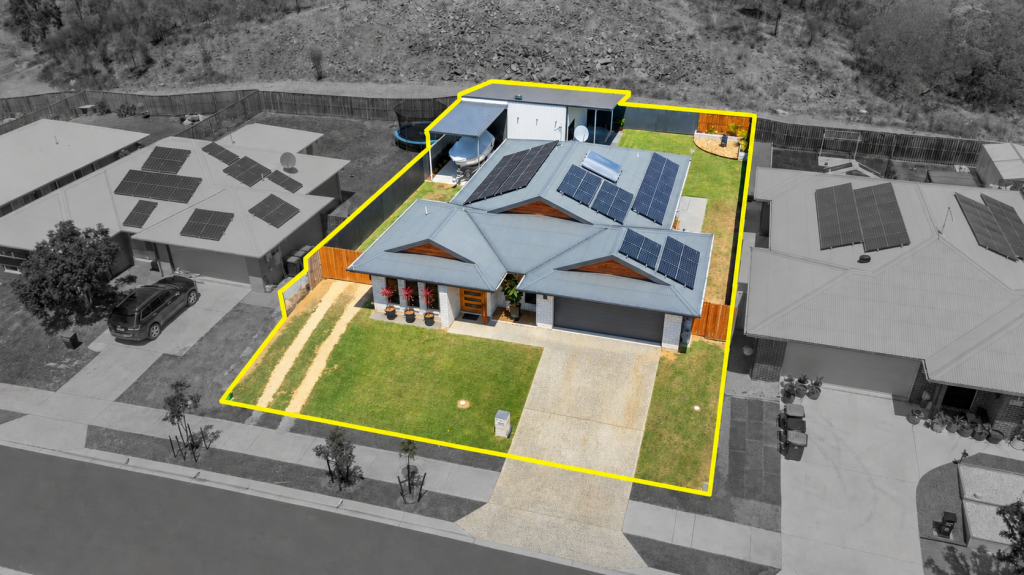 30 Koolivoo Pde, Boyne Island, QLD 4680