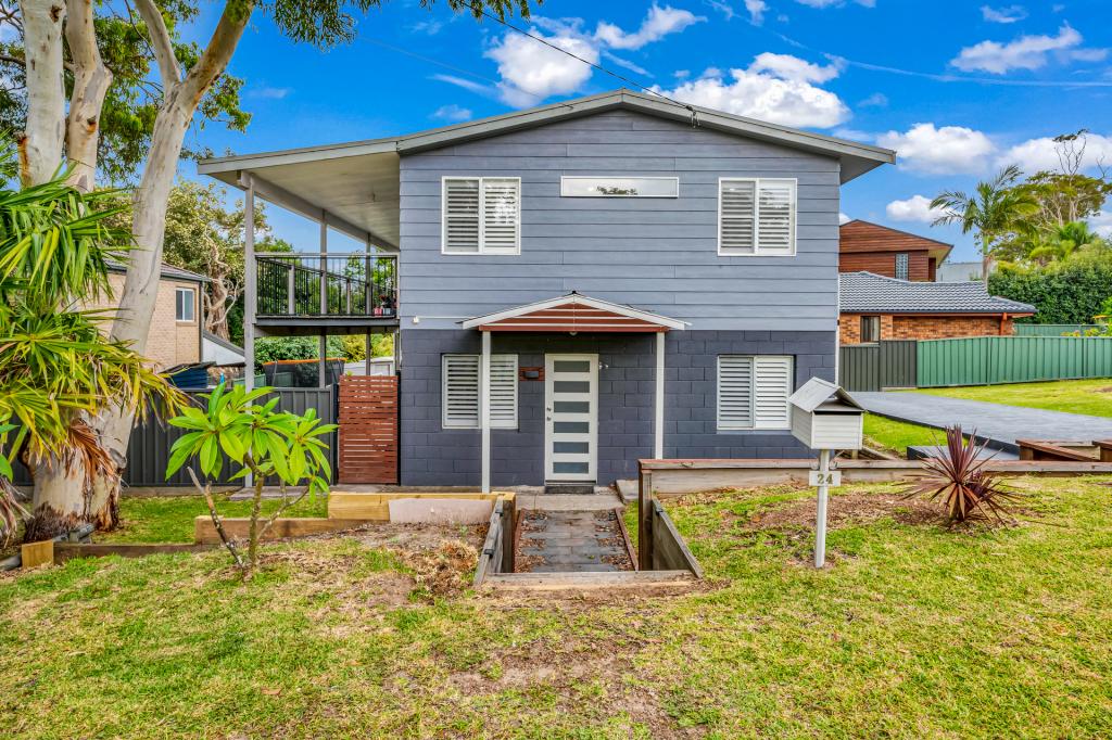 24 Lauren Ave, Lake Munmorah, NSW 2259