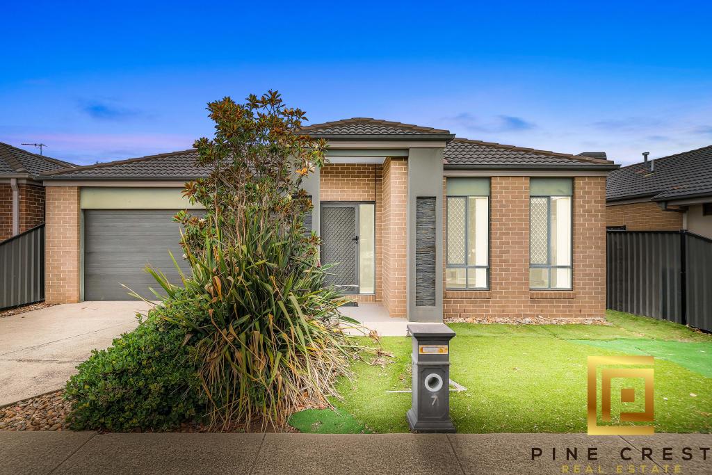 7 Palace Rd, Point Cook, VIC 3030
