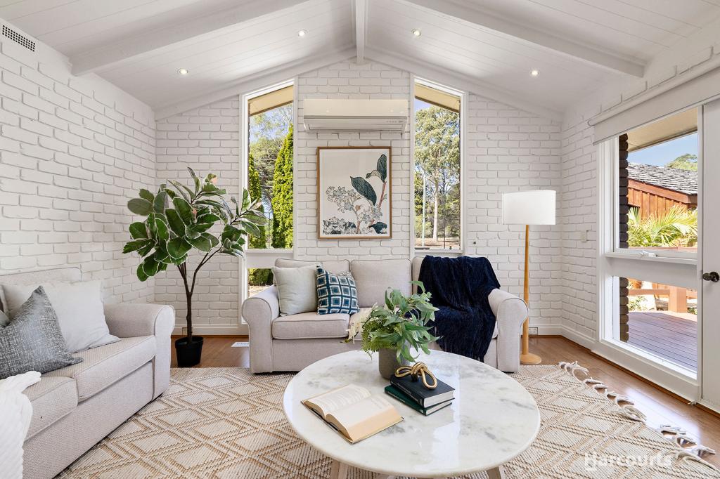 3 Pinewood Dr, Templestowe, VIC 3106