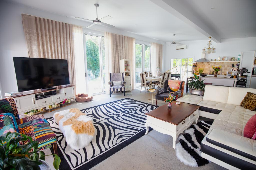 29 Alexander St, Macleay Island, QLD 4184