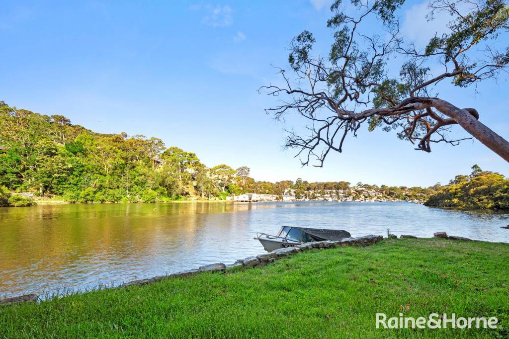 32 GEORGE ST, YOWIE BAY, NSW 2228