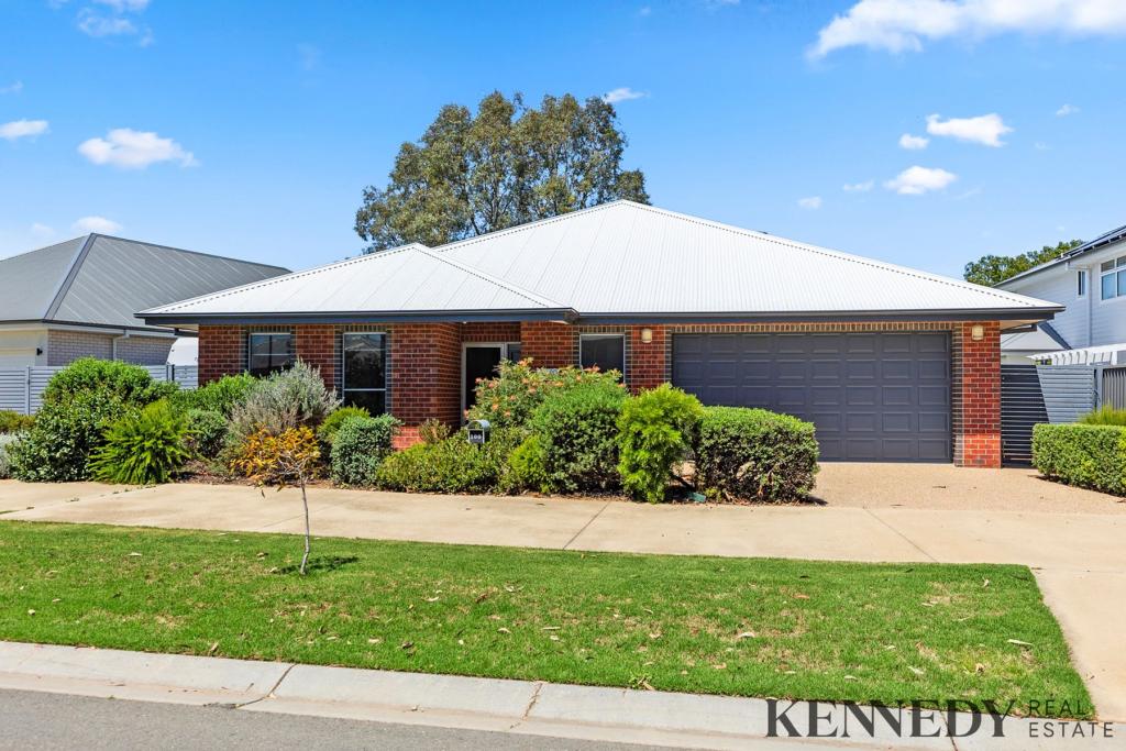 100 Robinson Way, Yarrawonga, VIC 3730