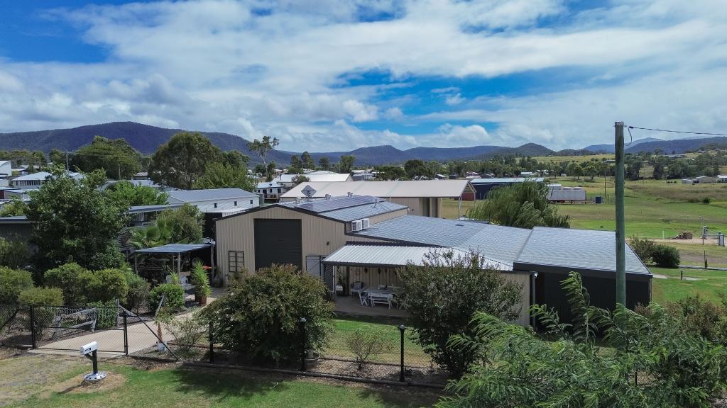 97 Wienholt St, Maryvale, QLD 4370