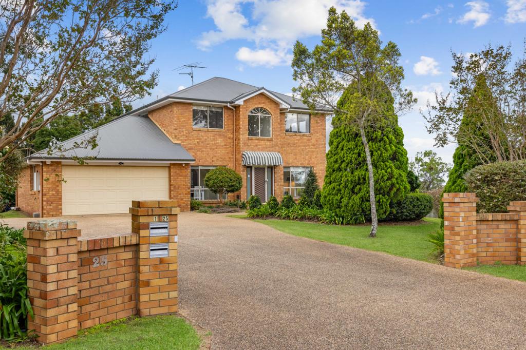 1/25 Warana Ave, Mount Lofty, QLD 4350