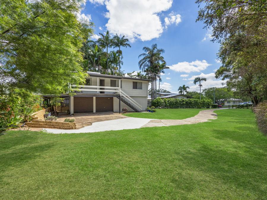 7 Roma St, North Booval, QLD 4304
