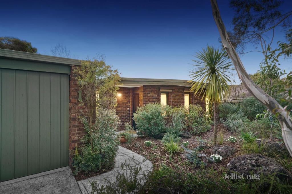 15 Heysen Gr, Doncaster East, VIC 3109