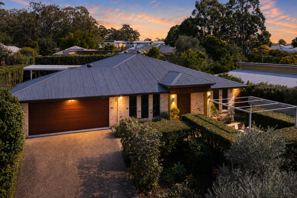 50 MALLEE CCT, MOGGILL, QLD 4070