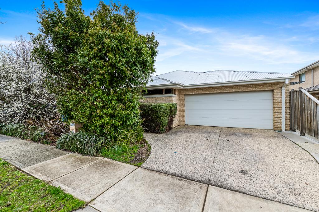 10 Black Caesar Dr, Cranbourne East, VIC 3977
