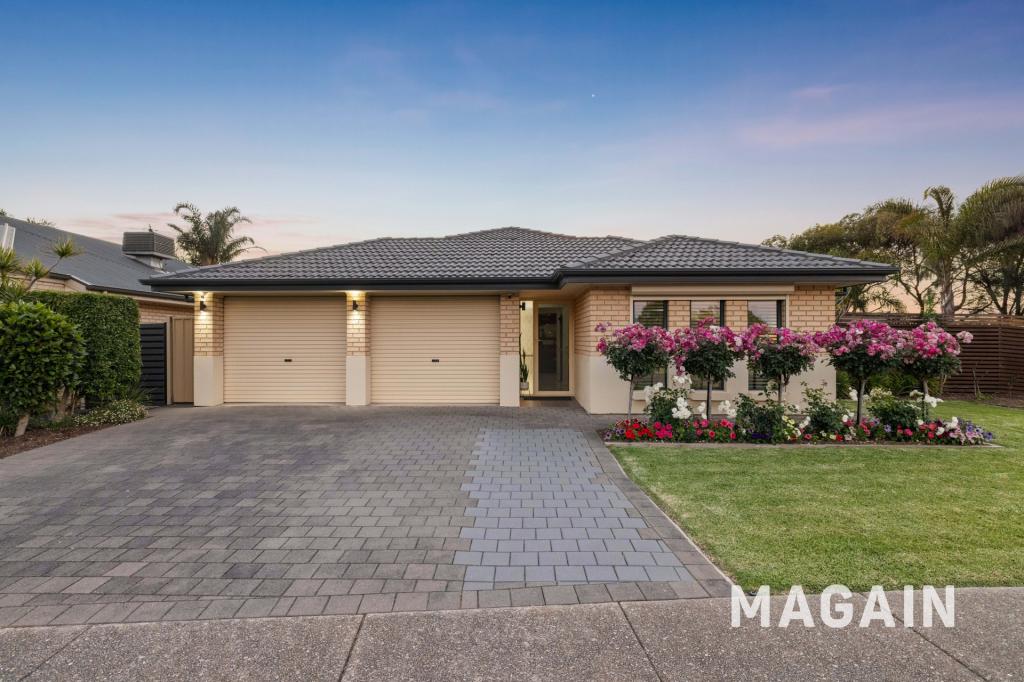 2 Casuarina Ave, Aldinga Beach, SA 5173