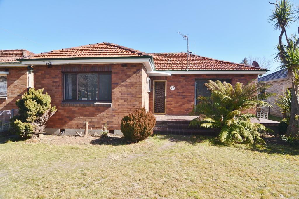 47 Martini Pde, Lithgow, NSW 2790