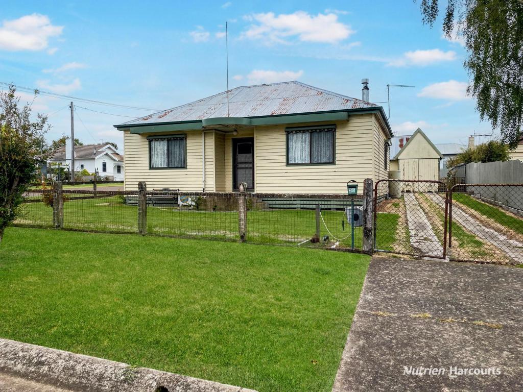 26 Peachey St, Casterton, VIC 3311