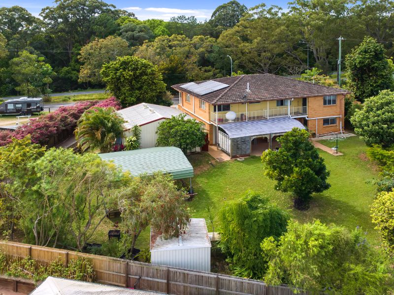 22 Pine Grove Rd, Woombye, QLD 4559