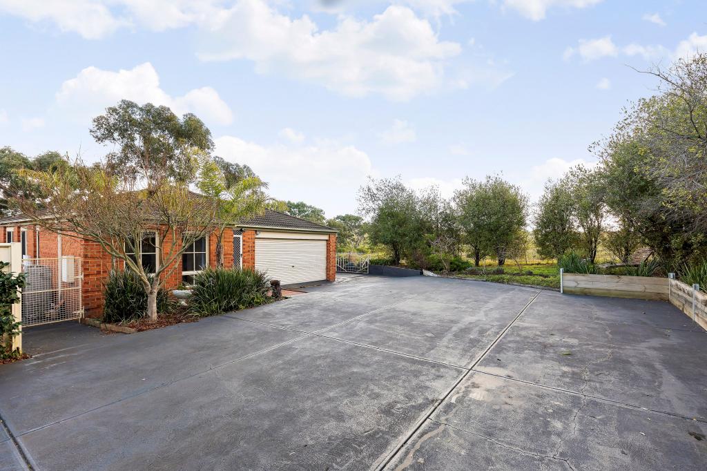 16 MITCHELL CT, ATTWOOD, VIC 3049