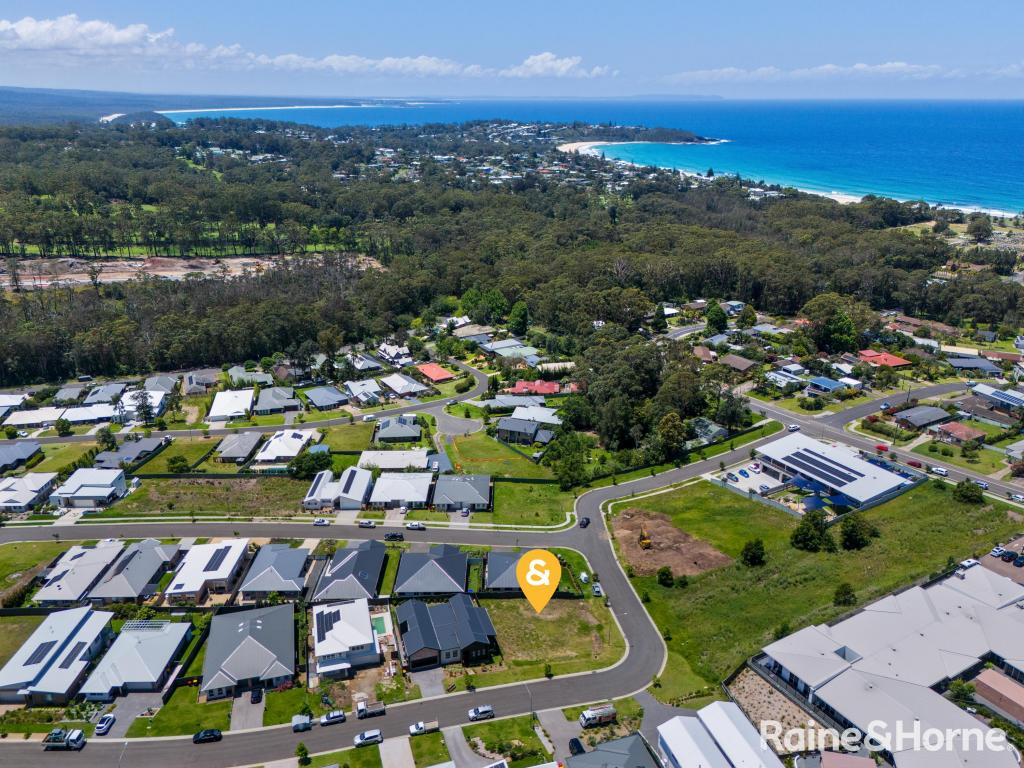 14A NETHERCOTE ST, MOLLYMOOK, NSW 2539