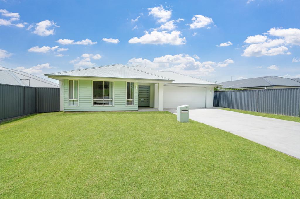 43 Neave Way, Thrumster, NSW 2444
