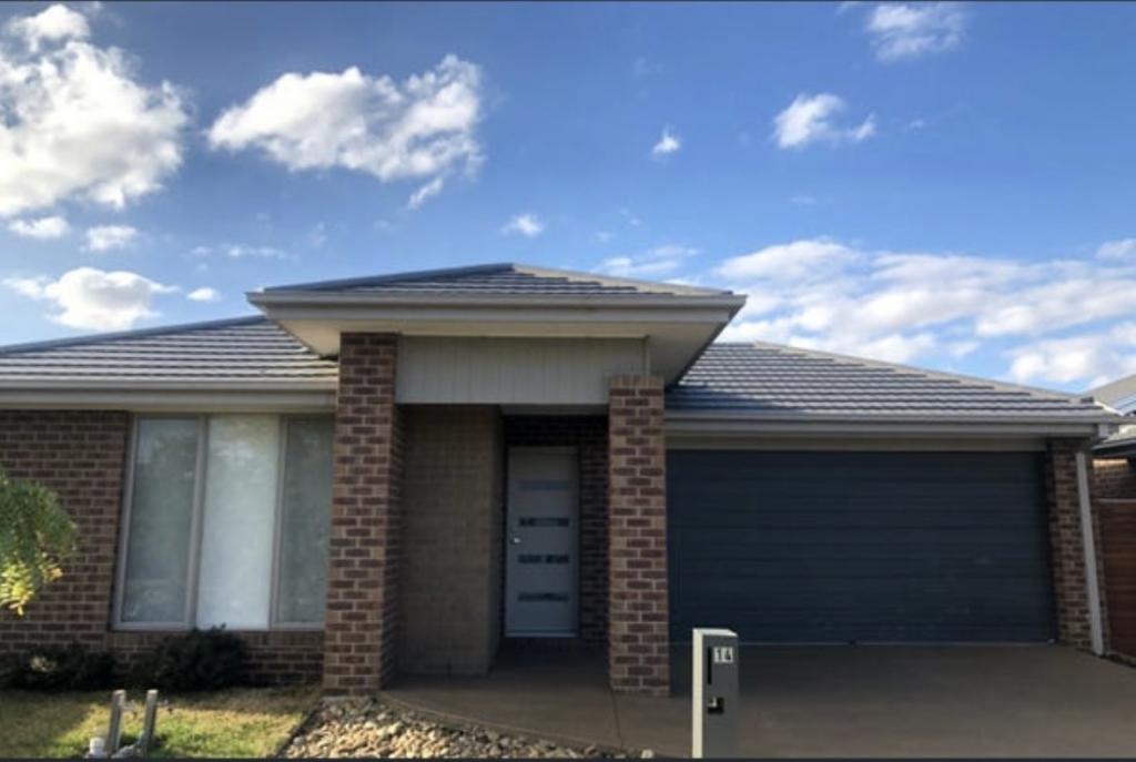 14 Adelong St, Werribee, VIC 3030