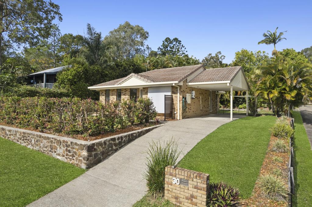 30 Lake Macdonald Dr, Cooroy, QLD 4563