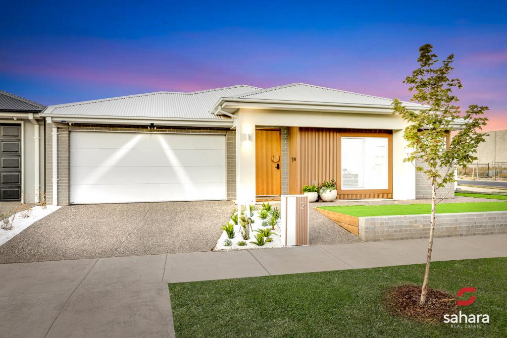 2 LUCANIA CRES, TARNEIT, VIC 3029