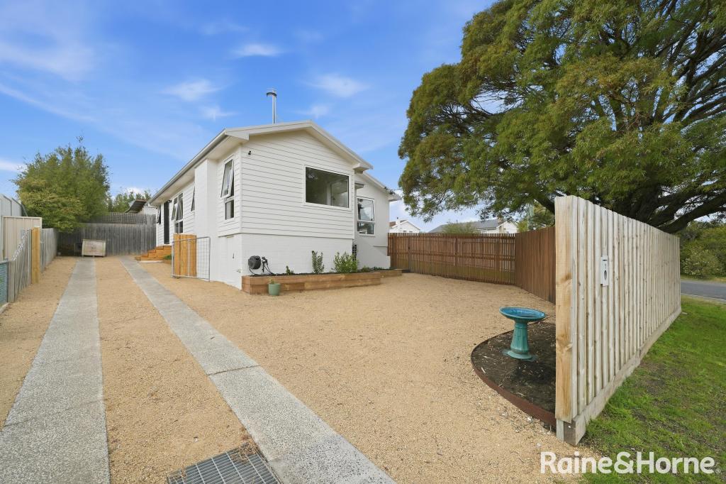1 Bass St, Warrane, TAS 7018