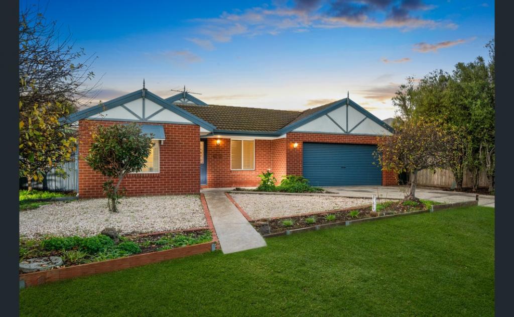 61 Streeton Cl, Corio, VIC 3214