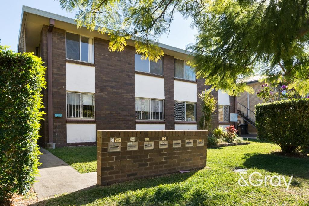 2/12 SAPSFORD ST, NORTHGATE, QLD 4013