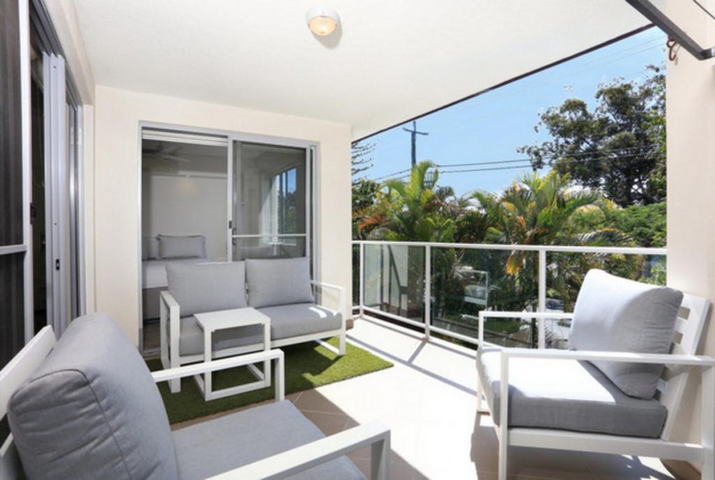 4/21 Middle St, Labrador, QLD 4215