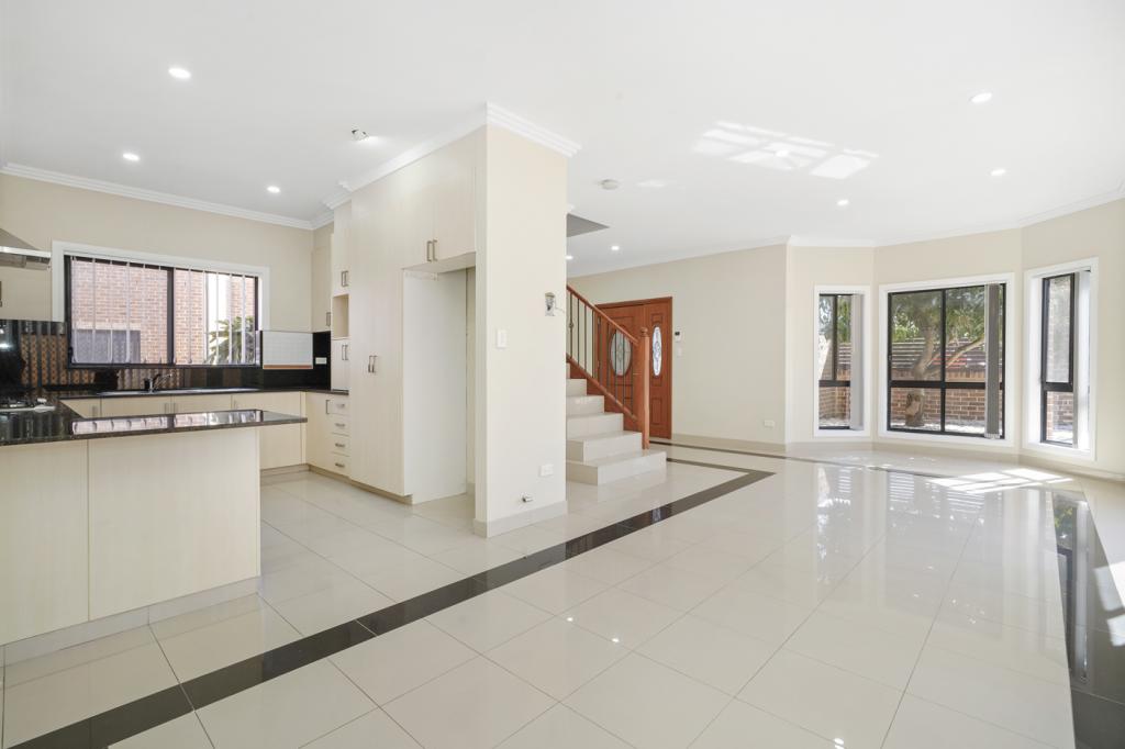 1/40-42 Sheriff St, Ashcroft, NSW 2168