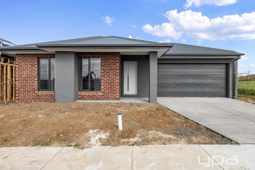 4 Poole Way, Lucas, VIC 3350