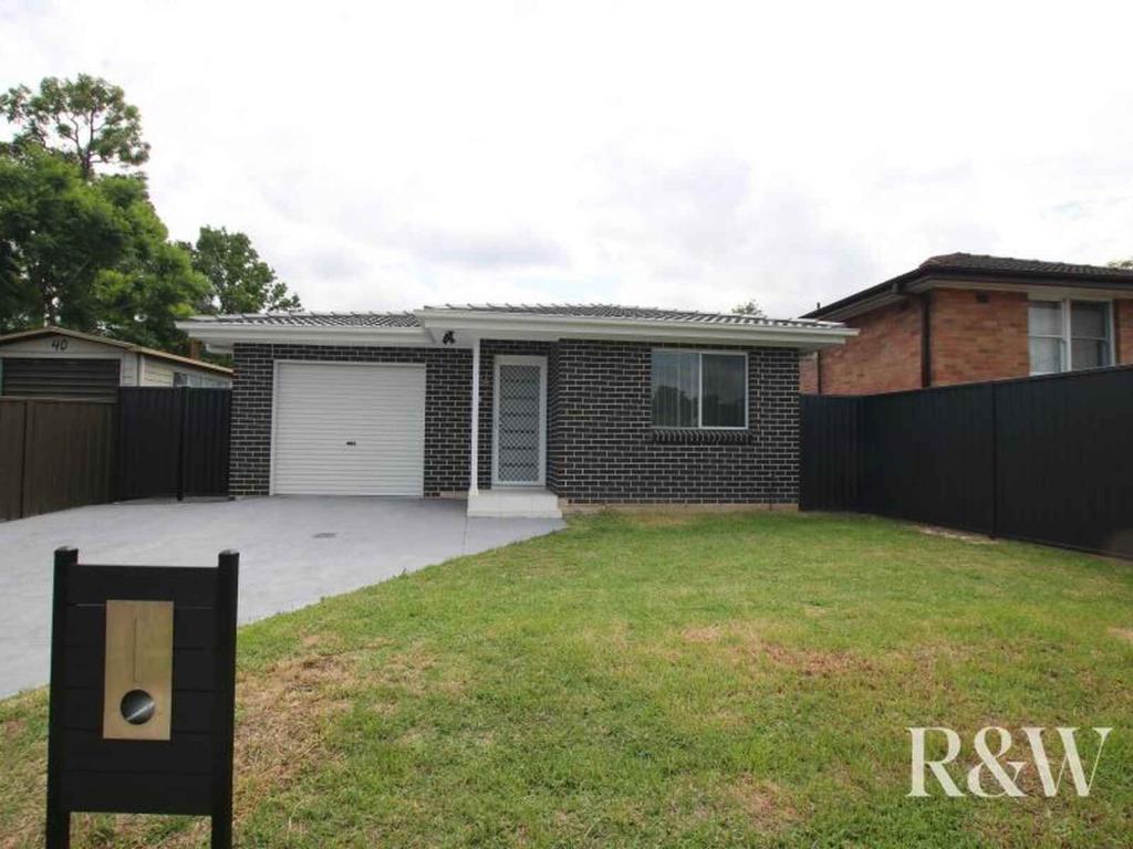 38a Hatherton Rd, Lethbridge Park, NSW 2770